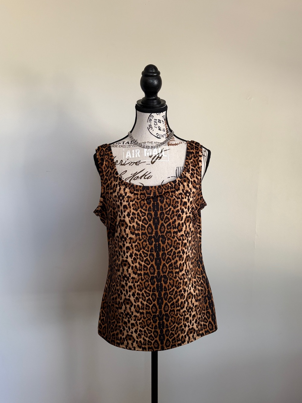 Y2K leopard print tank top | scoop neck animal print tank
